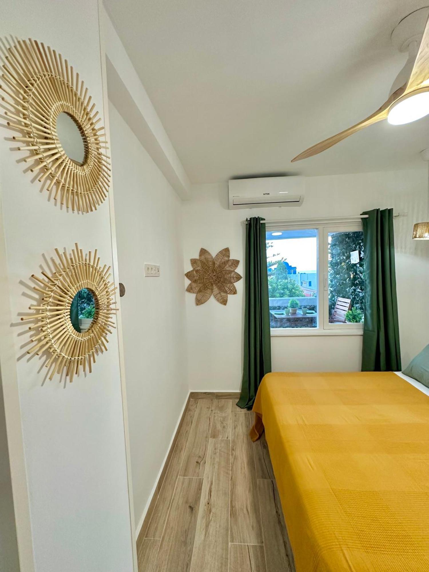 Apartamento Villa Azul, 1ª Linea De Playa โมฮาการ์ ภายนอก รูปภาพ