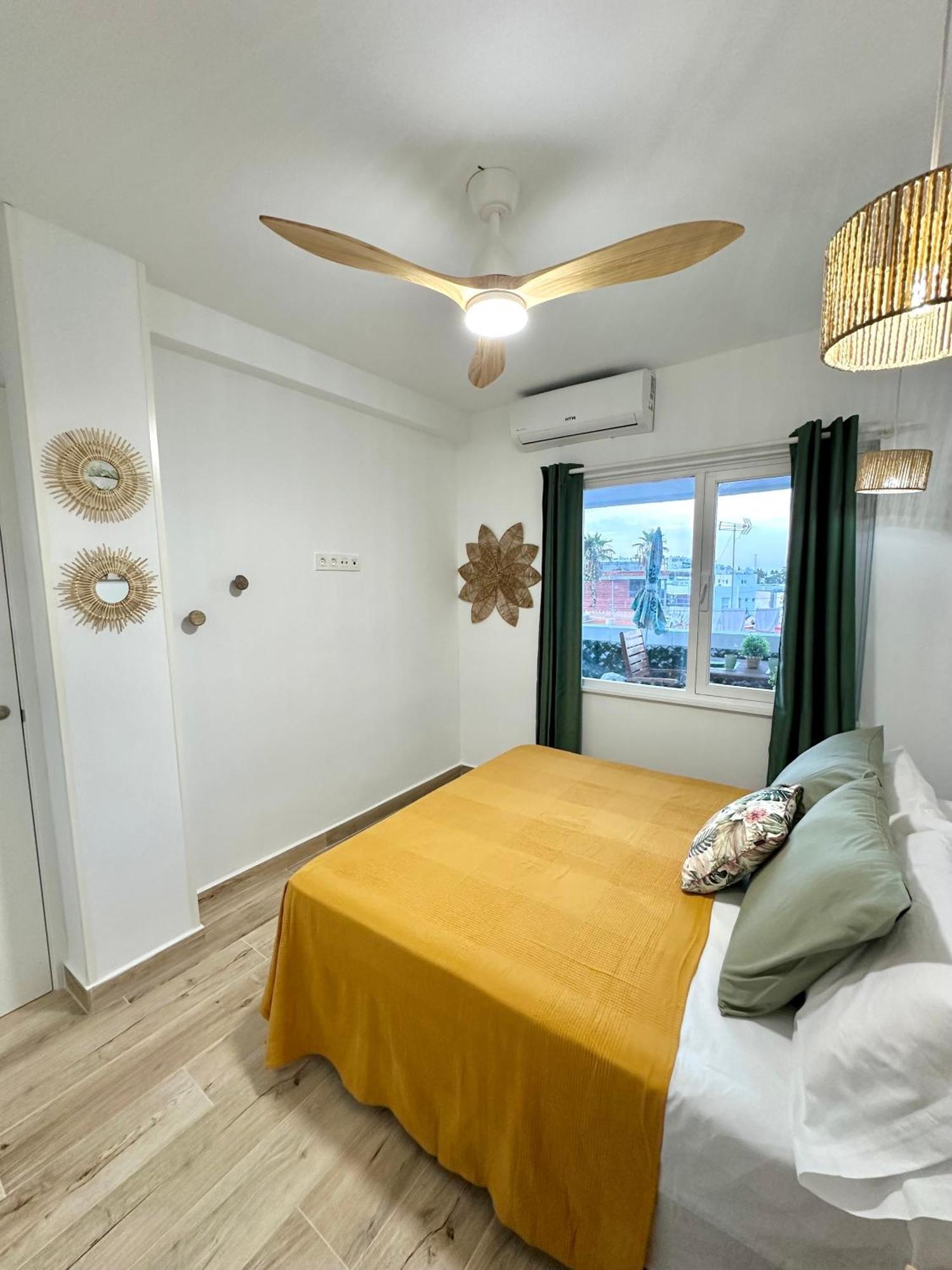 Apartamento Villa Azul, 1ª Linea De Playa โมฮาการ์ ภายนอก รูปภาพ